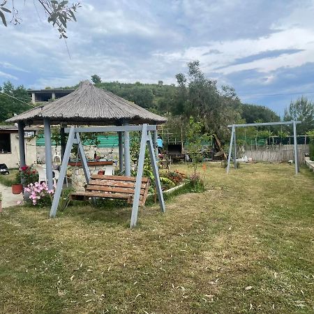 Hotel Vila Andi Zverneci Kültér fotó