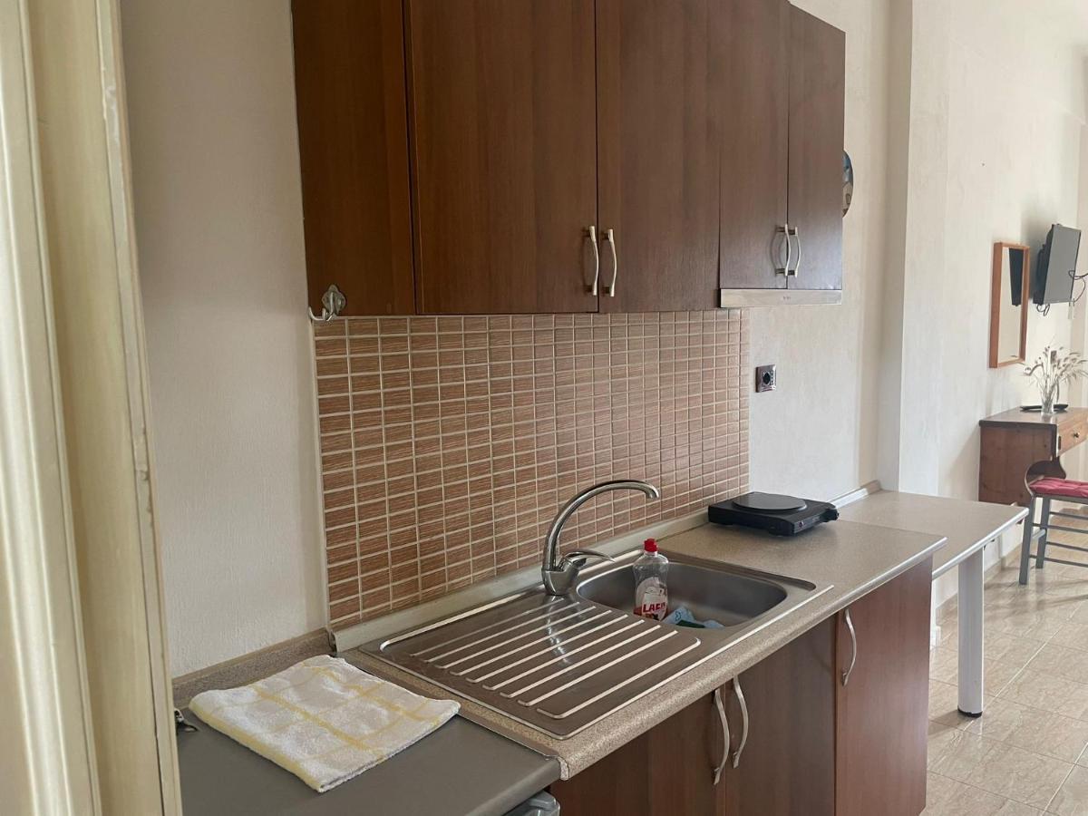 Hotel Vila Andi Zverneci Kültér fotó